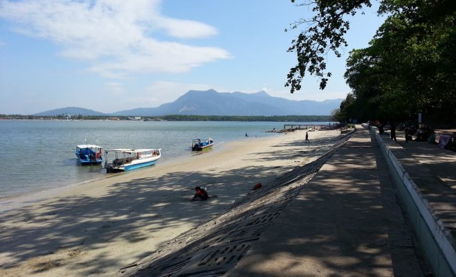 Pantai Merdeka