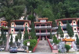 Perak Caves Temple