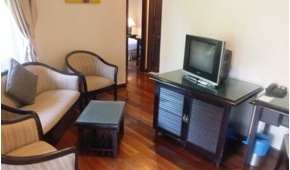 sibu island resort layang layang suite living room