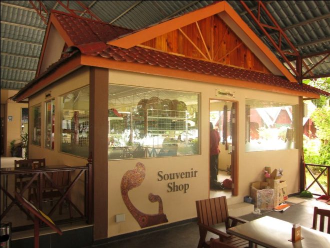 Flora Bay Resort Souvenir Shop