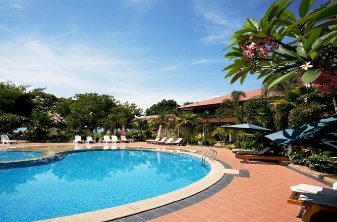 Pangkor Sandy Beach Resort 2d1n package