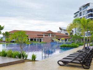 Dayang Bay Resort Swimming Pool