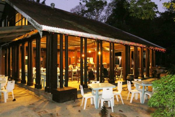 Barat Perhentian Resort Cafe