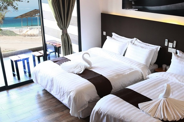 The Barat Tioman Beach Resort Seafront Room