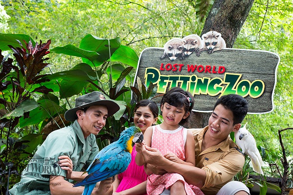 Lost World Petting Zoo