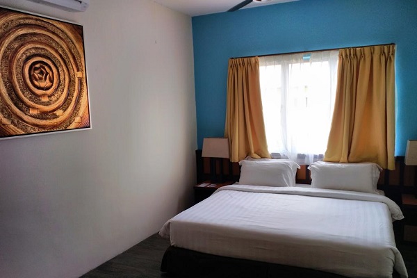 Gold Cost Morib Resort 2 & 3 Rooms Apartment