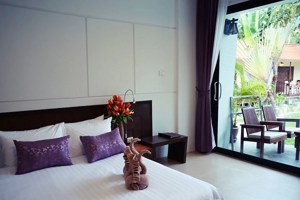 Lipe Deluxe Room 3