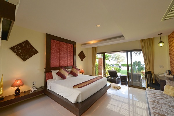 Lipe Front Deluxe Villa 2