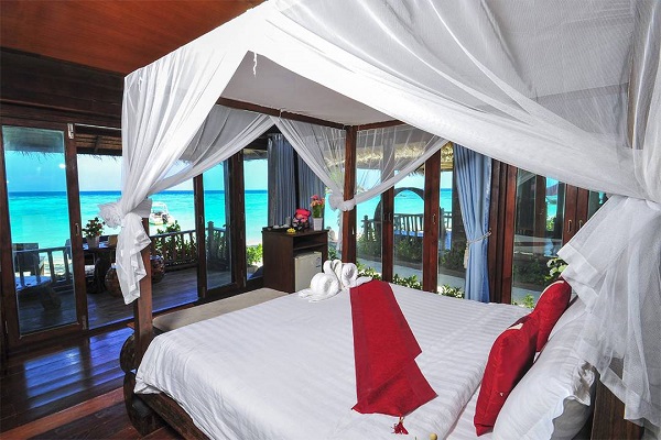 Lipe DeluxeSeaViewVilla 3