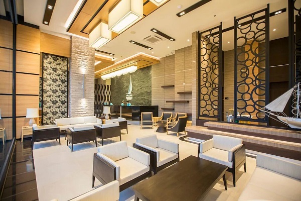 Phuket Lobby 2