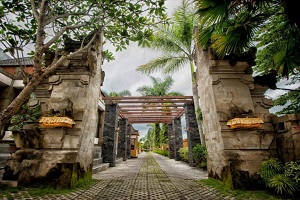 Beji Ubud Resort entrance