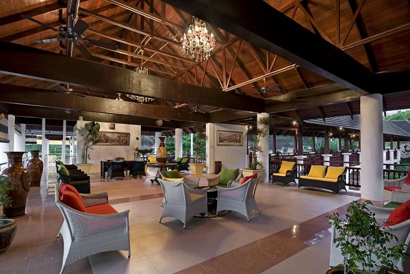 Sari Pacifica Beach Resort Pulau Sibu Waiting Lounge