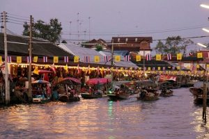 Amphawa Floating Market