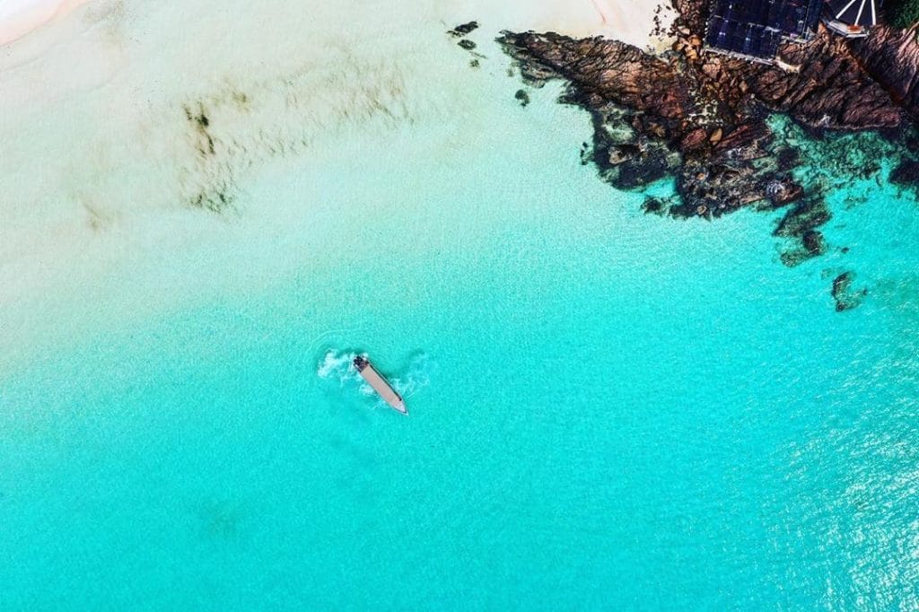 clear waters of pulau redang