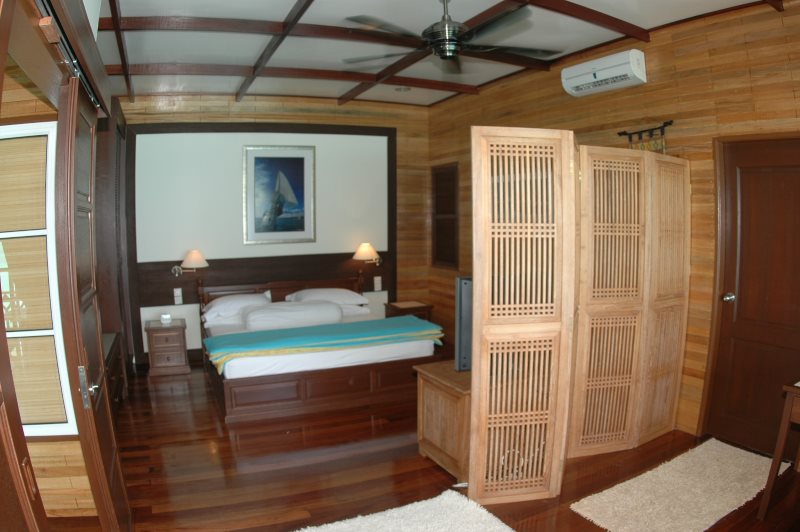 Mabul Water Bungalows Bougain Villa Suite