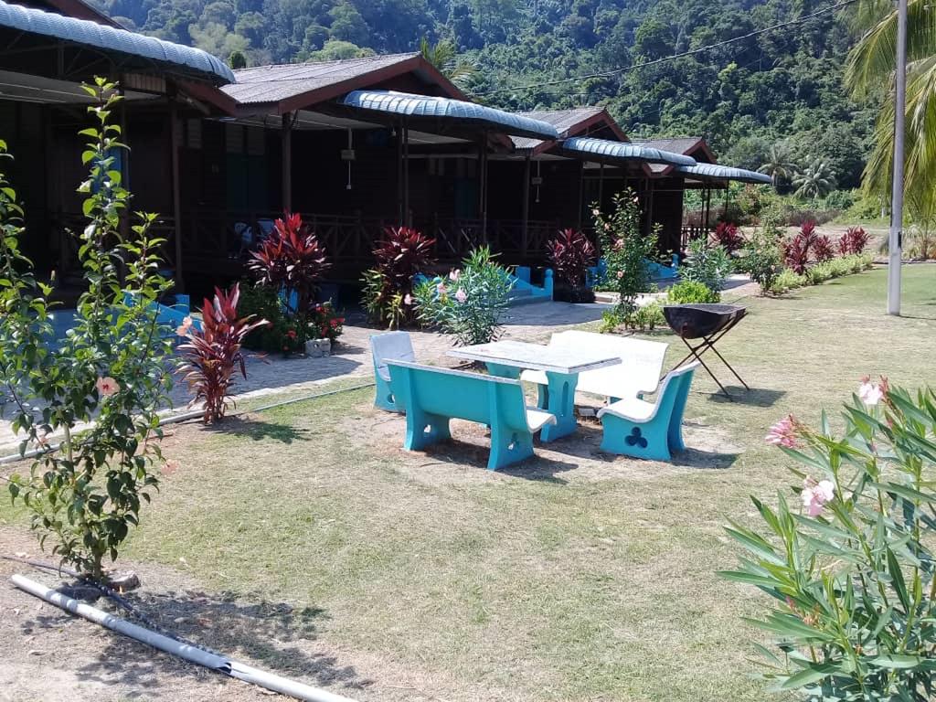 Peladang Chalet Surounding