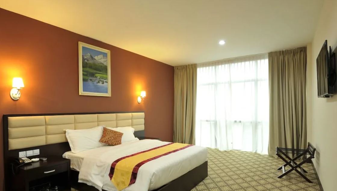 Hallmark Regency Hotel Deluxe Double 