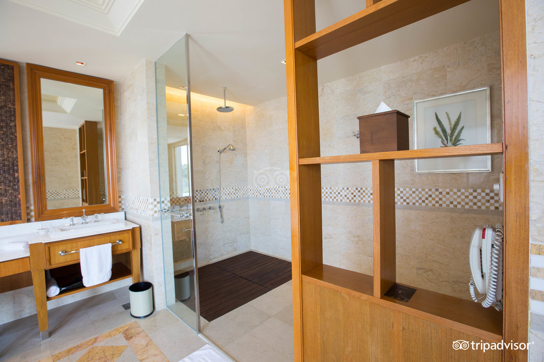 The Danna Langkawi Duchess Suite 