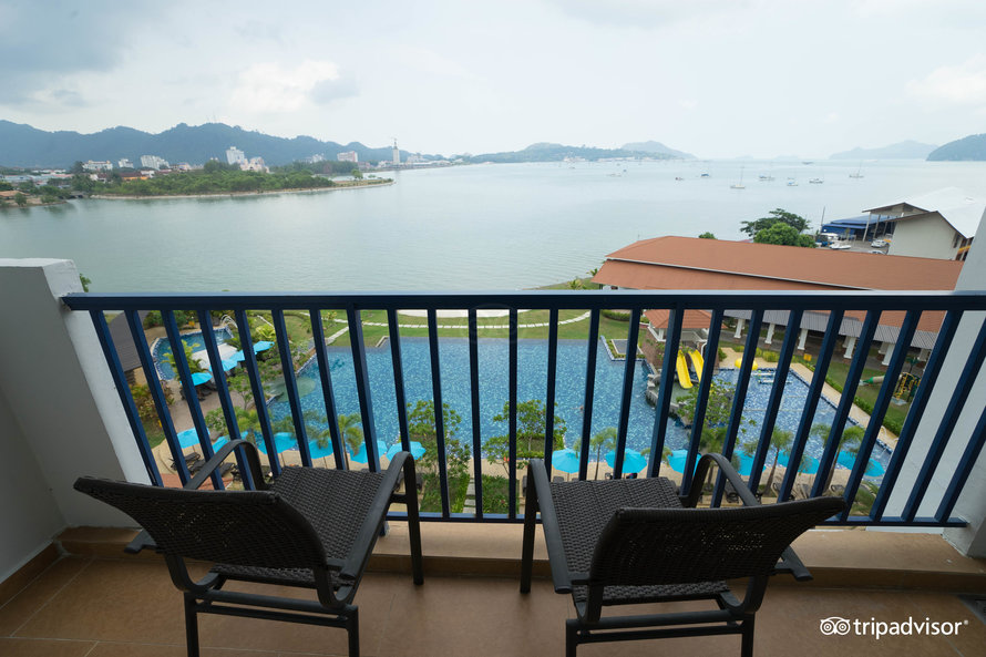 Executive Deuxe Seaview 