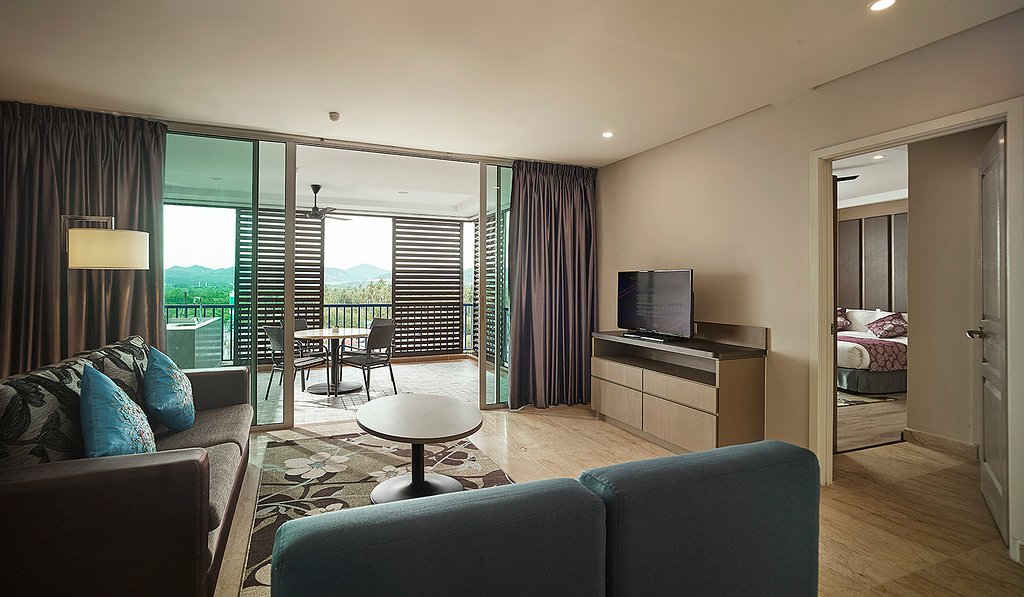 Executive Family Studio Suite