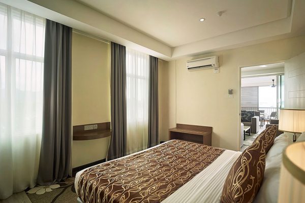 Executive Family Studio Suite