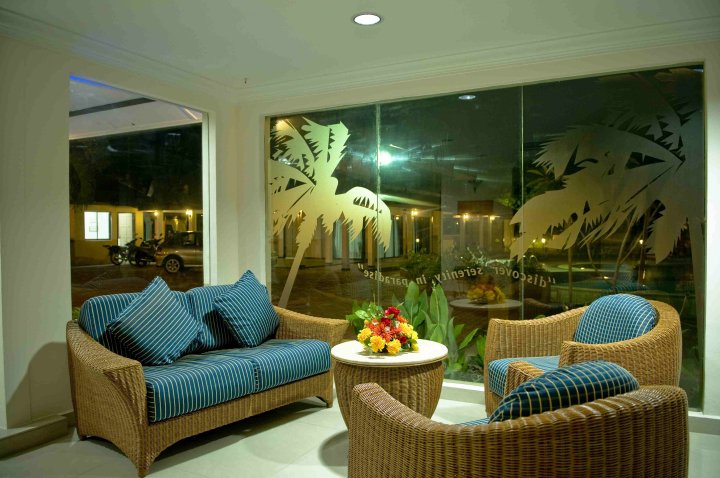 Sandy Beach Resort Lobby