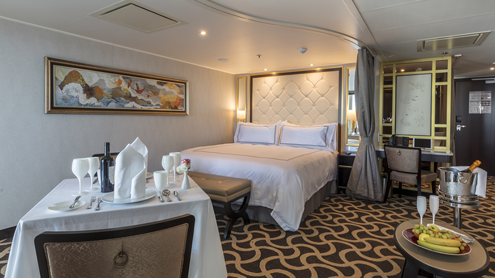 Genting Dream Cruise Palace Deluxe Suite
