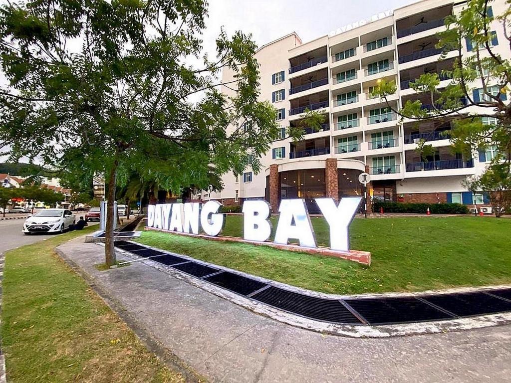 Dayang Bay Resort Surrounding