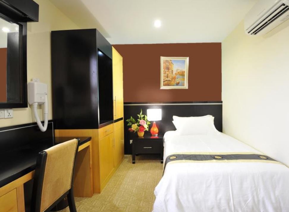 Hallmark Regency Hotel Single Room