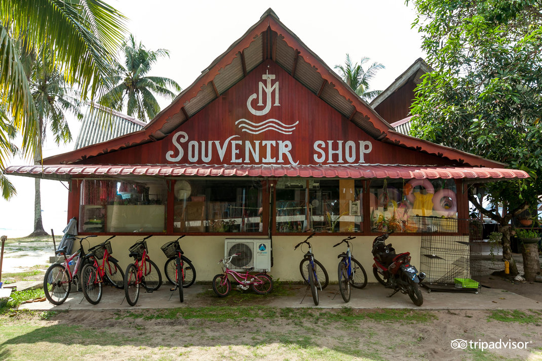 Juara Mutiara Resort Souvenir Shop 