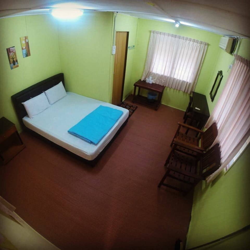 Dumba Bay Resort Twin Room