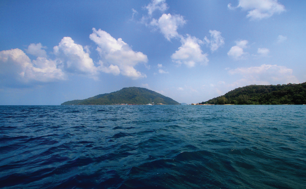 perhentian besar at a distance