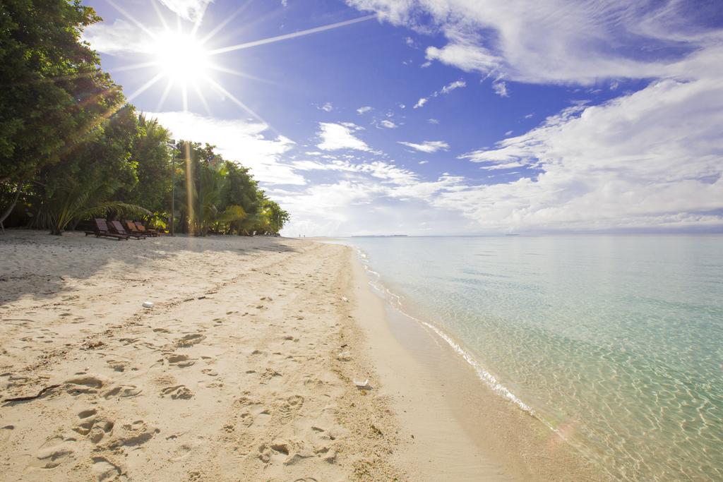 Pom Pom Island Resort Surrounding