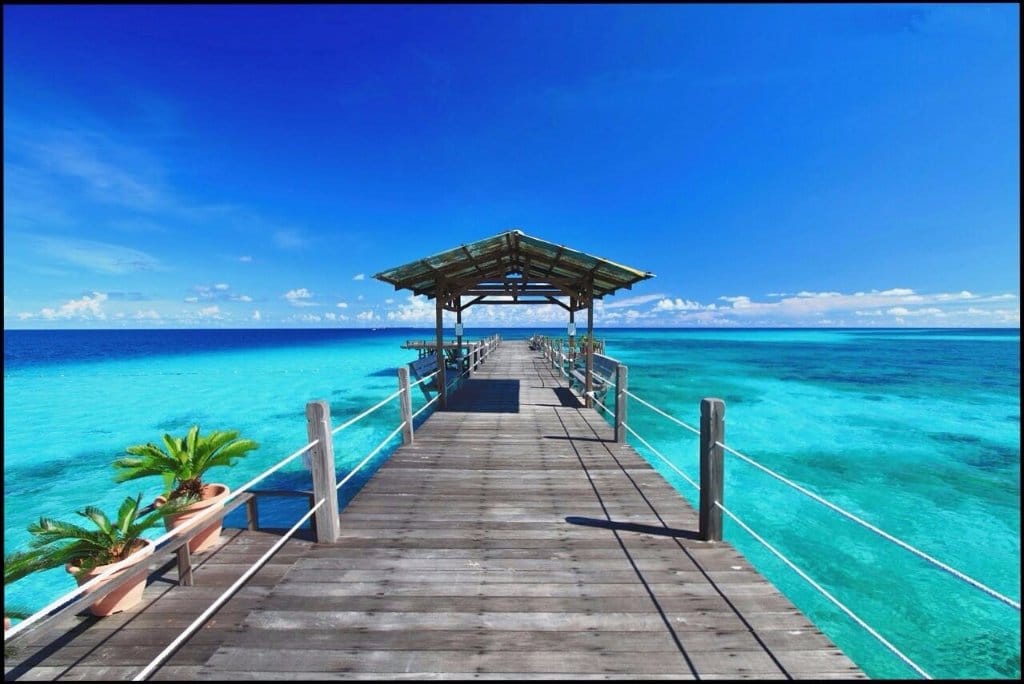 Mabul Water Bungalows Resort Surrounding