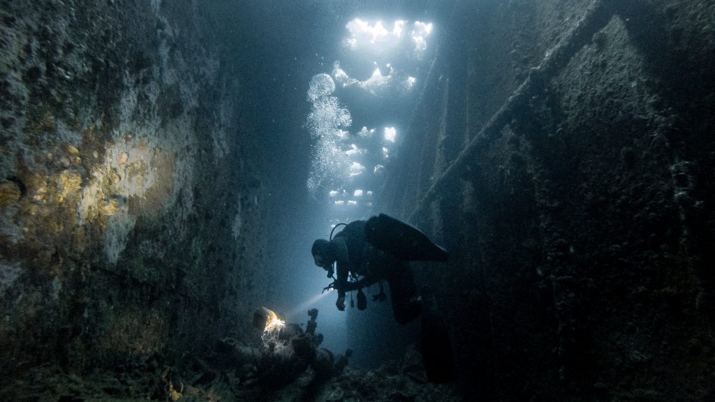 tioman wreck dive diving