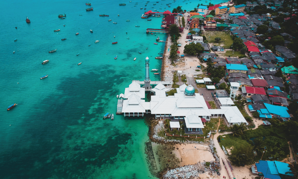 Fisherman Village Perhentian Kecil drone shot