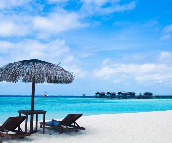 Pom Pom Island Resort 