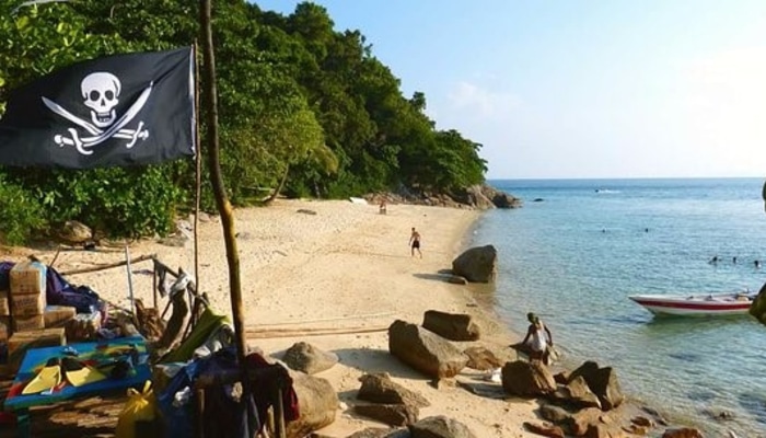 rainforest beach perhentian beaches