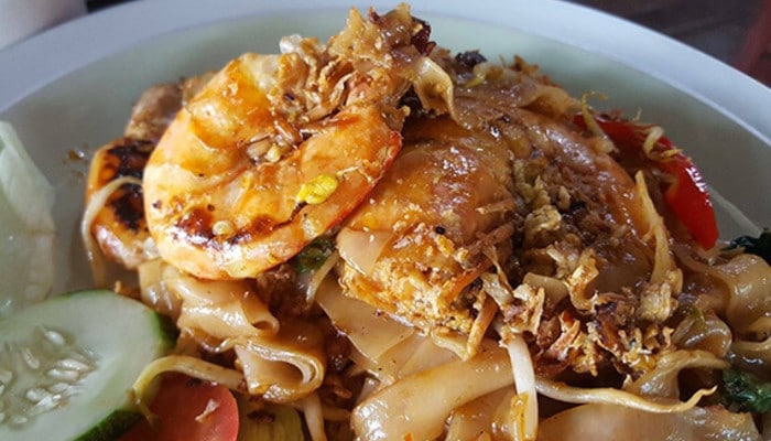 D Coconut Food Pulau Besar Family Resort Prawn Noodle Dish