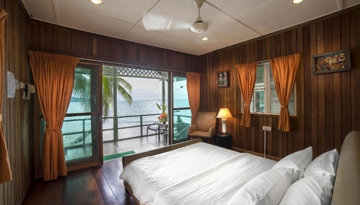 rawa island resort room with seaview balcony