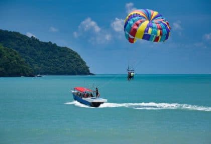 langkawi water sport parasailing