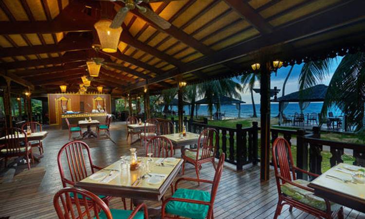 Dine at Matahari Restaurant in Berjaya Tioman Resort overlooking a spectacular seaview