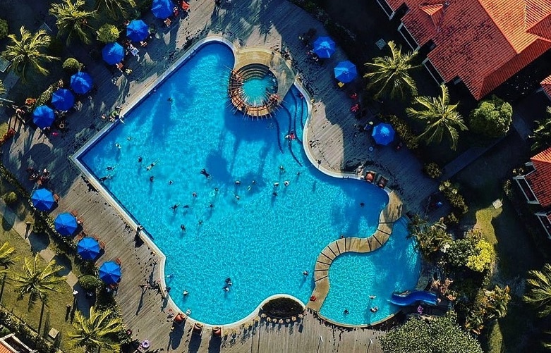 laguna redang swimming pool
