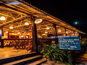 Borneo Divers Mabul Resort -Beach Bar 