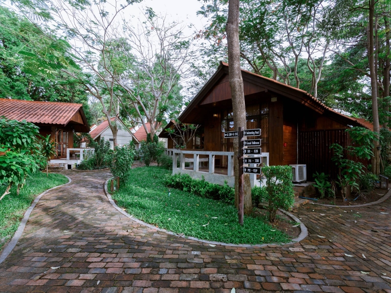 Garden Triple Bungalow View