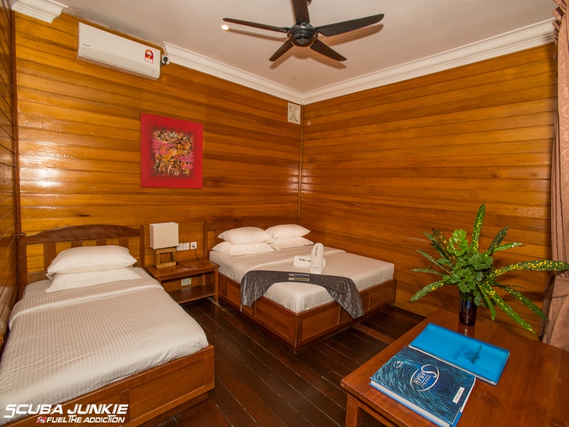 Mabul Beach Resort - AC Triple Room