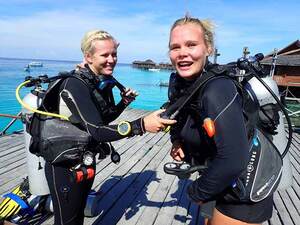 Mabul Beach Resort - Student