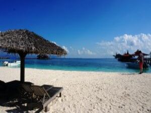 Mabul Beach Resort - Surrounding