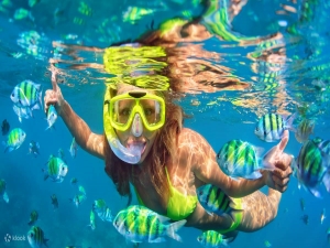 SNORKELING PIC