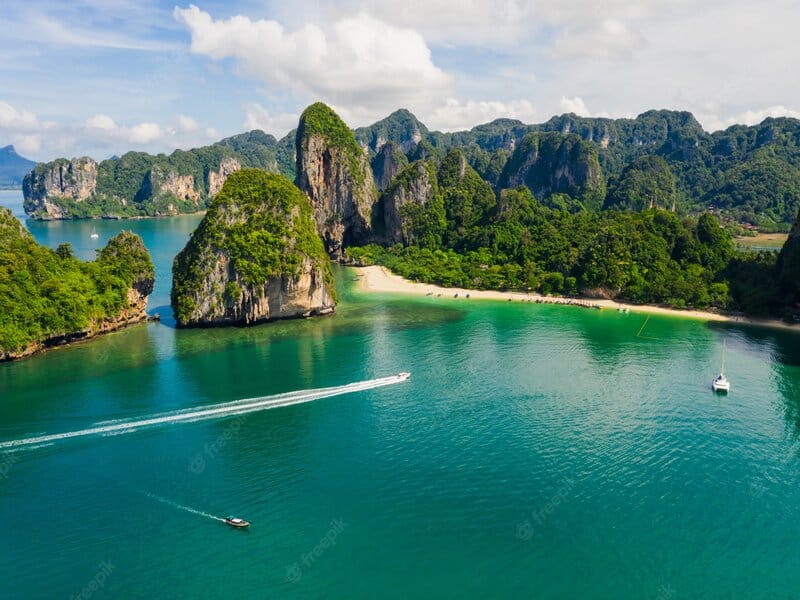 Beach of Ao Nang, Krabi 